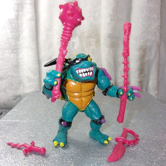 COPY - T-36 1990 TMNT SLASH FIGURINE WITH SOME ACCESSORIES - Picture 1 of 12
